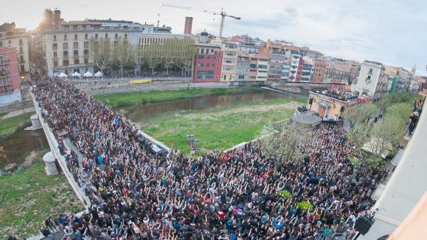 Oques Grasses inaugurará el Festival Strenes de Girona este sábado Oques Grasses inaugurará el Festival Strenes de Girona este sábado