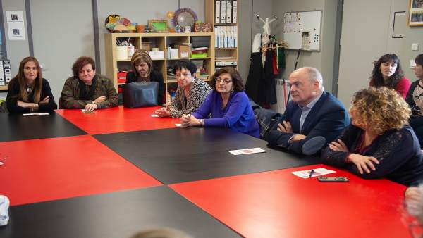Tasubinsa pone en marcha un proyecto piloto para abordar el envejecimiento de la Tasubinsa pone en marcha un proyecto piloto para abordar el envejecimiento de la