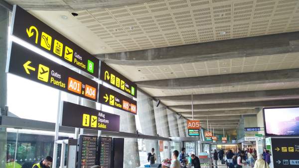 Invierten 230.000 euros en la renovación de la señalética de Tenerife Norte Invierten 230.000 euros en la renovación de la señalética de Tenerife Norte