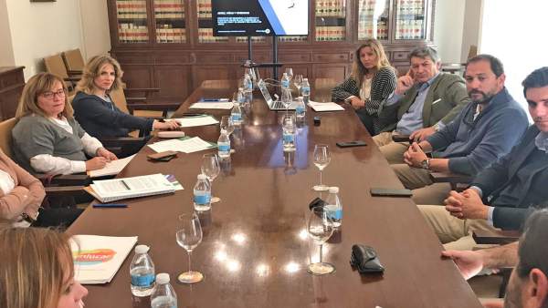 Cádiz.- Mestre apoya la Ruta Enoturística propuesta por la Asociación de las Rut Cádiz.- Mestre apoya la Ruta Enoturística propuesta por la Asociación de las Rut