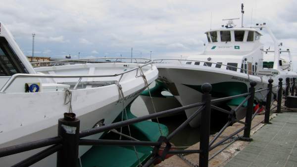 Suspendidas las conexiones por catamarán entre Cádiz, Rota y El Puerto por el ma Suspendidas las conexiones por catamarán entre Cádiz, Rota y El Puerto por el ma