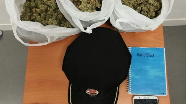 Sucesos.- La Policía Local de Murcia detiene a un individuo que viajaba con medi Sucesos.- La Policía Local de Murcia detiene a un individuo que viajaba con medi