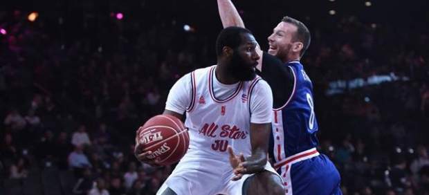El alero estadounidense Julian Wright