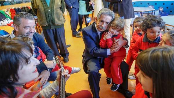 Torrelavega.- Revilla considera que 'viene un momento bueno' para la ciudad Torrelavega.- Revilla considera que 'viene un momento bueno' para la ciudad