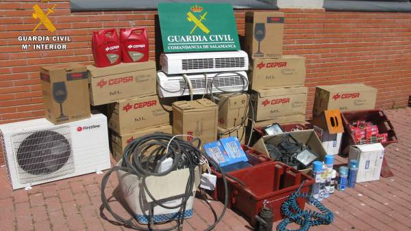 Sucesos.- Detenido después de robar durante objetos valorados en 10.000 euros de Sucesos.- Detenido después de robar durante objetos valorados en 10.000 euros de