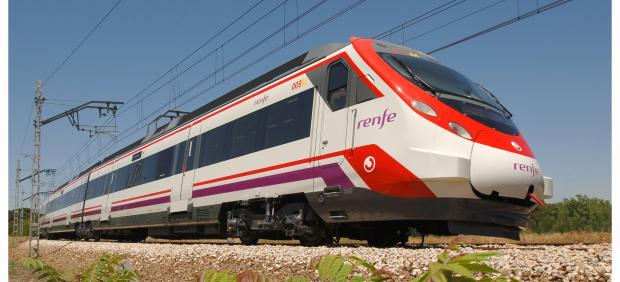 Tren de Cercanías Renfe turismo viaje ferroviario