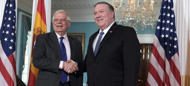 Josep Borrell y Mike Pompeo