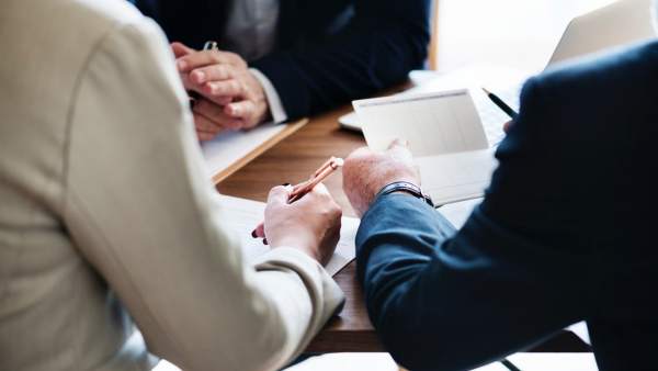 Les empreses creades descendeixen a Balears un 15,1% i les dissoltes un 14,6% al Les empreses creades descendeixen a Balears un 15,1% i les dissoltes un 14,6% al