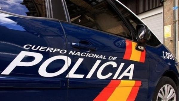 Un coche de la Policía Nacional Un coche de la Policía Nacional