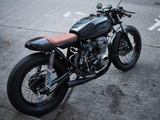 Cae la venta de coches… pero crecen las motos