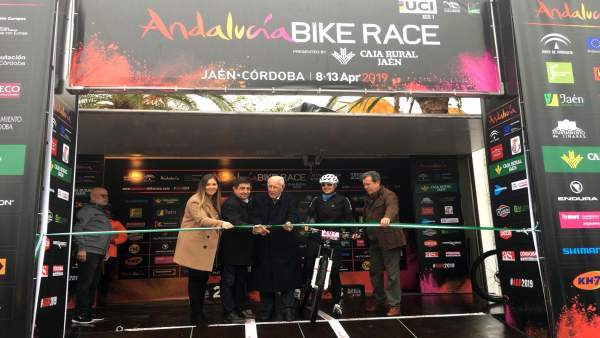 Jaén.- MásJaén.- Linares acoge el inicio de la primera etapa de la Andalucía Bik Jaén.- MásJaén.- Linares acoge el inicio de la primera etapa de la Andalucía Bik