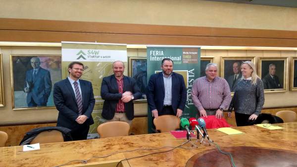 Presentación del primer torneo de innovación forestal en Tineo Presentación del primer torneo de innovación forestal en Tineo