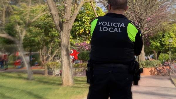 Sevilla.-Sucesos.- Investigan en Castilleja a una madre por dejar solo a su hijo Sevilla.-Sucesos.- Investigan en Castilleja a una madre por dejar solo a su hijo