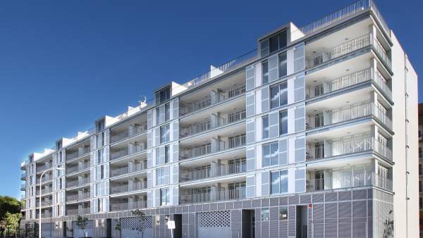 L'Associació d'Immobiliàries demana un registre autonòmic de professionals per a protegir els consumidors L'Associació d'Immobiliàries demana un registre autonòmic de professionals per a protegir els consumidors