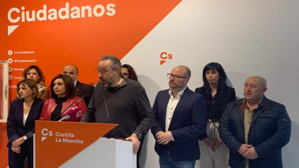 28A.- Girauta Eleva El Tono Contra Núñez Tras Llamarle 'Cunero' Y Le Acusa De 'N 28A.- Girauta Eleva El Tono Contra Núñez Tras Llamarle 'Cunero' Y Le Acusa De 'N