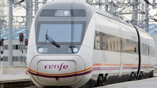 Tren de Renfe Tren de Renfe