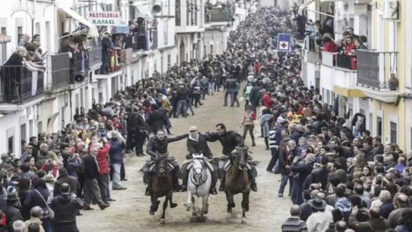 Turismo.- Arroyo de la Luz(Cáceres) espera más de 15.000 personas en las carreras del 'Día de la Luz' Turismo.- Arroyo de la Luz(Cáceres) espera más de 15.000 personas en las carreras del 'Día de la Luz'
