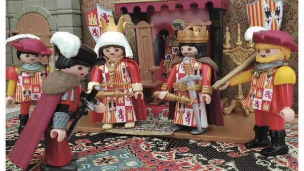 Granada.- Correos emite una tarjeta con la representación con Playmobil de las Capitulaciones de Santa Fe Granada.- Correos emite una tarjeta con la representación con Playmobil de las Capitulaciones de Santa Fe