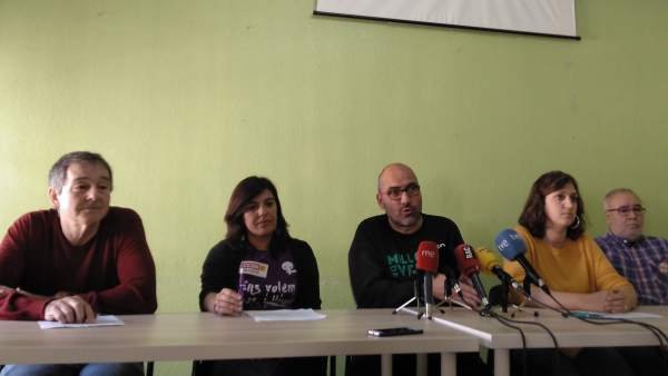 Representantes de los sindicatos de educación. Representantes de los sindicatos de educación.