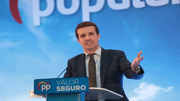 Pablo Casado clausura en un mitin con simpatizantes del PP vasco en Vitoria Pablo Casado clausura en un mitin con simpatizantes del PP vasco en Vitoria