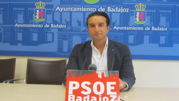 Ricardo Cabezas Ricardo Cabezas