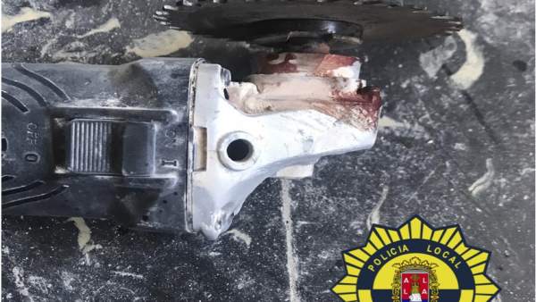 El Goir De La Policía Local Salva La Vida ‘In Extremis’ A Una Persona Cuando Se El Goir De La Policía Local Salva La Vida ‘In Extremis’ A Una Persona Cuando Se
