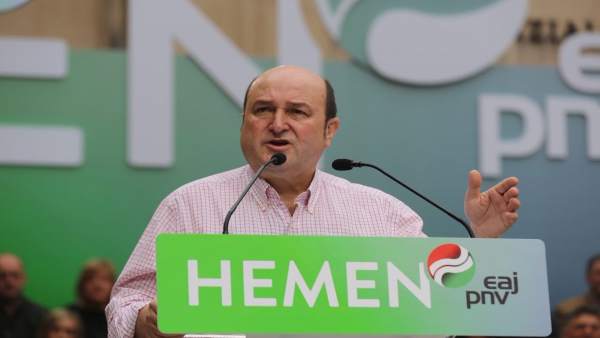 28A.-Ortuzar Dice Que 'Si No Queremos Ultras De Allí Ni Ultras De Aquí' El Voto Que 'Les Va A Parar Es El Voto Al PNV' 28A.-Ortuzar Dice Que 'Si No Queremos Ultras De Allí Ni Ultras De Aquí' El Voto Que 'Les Va A Parar Es El Voto Al PNV'