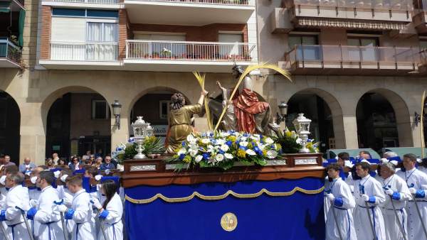 Semana Santa.- Cientos de riojanos arropan a 'La Borriquilla' en un domingo soleado y con los niños como protagonistas Semana Santa.- Cientos de riojanos arropan a 'La Borriquilla' en un domingo soleado y con los niños como protagonistas