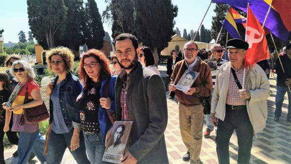 Np Y Foto Iu Reivindica Un Ayuntamiento Que Se Tome En Serio La Memoria Democrát Np Y Foto Iu Reivindica Un Ayuntamiento Que Se Tome En Serio La Memoria Democrát