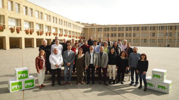 El Partido Riojano presenta 'la mejor candidatura para gobernar el Ayuntamiento de Logroño a partir del 26 de mayo' El Partido Riojano presenta 'la mejor candidatura para gobernar el Ayuntamiento de Logroño a partir del 26 de mayo'