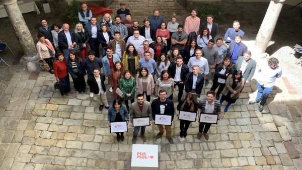 Carmen Buades, el Anuari de la Juventut y Sebastià Portell, ganadores de los II Premios Isabel Coll Carmen Buades, el Anuari de la Juventut y Sebastià Portell, ganadores de los II Premios Isabel Coll