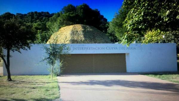 Granada.- Cs reivindica la regularización de la Cueva del Agua de Iznalloz y de su Centro de Interpretación Granada.- Cs reivindica la regularización de la Cueva del Agua de Iznalloz y de su Centro de Interpretación