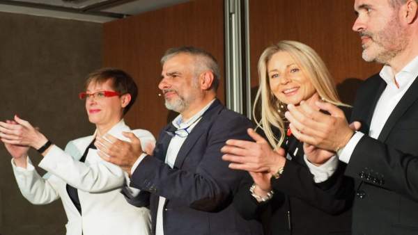 Carrizosa (Cs) acusa a PP y PSOE de haber dado 'a los nacionalistas carta blanca para robar' Carrizosa (Cs) acusa a PP y PSOE de haber dado 'a los nacionalistas carta blanca para robar'