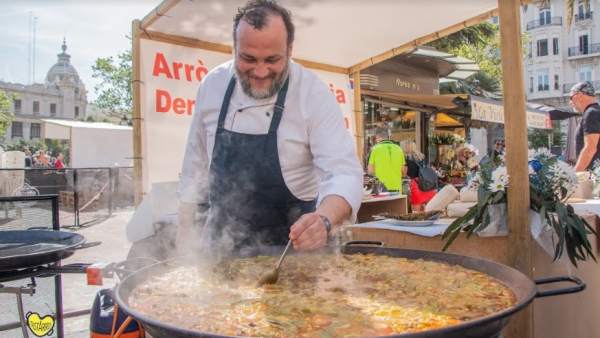 MÁS DE 30.000 PERSONAS DISFRUTAN DE LA CUARTA EDICIÓN DEL TASTARRÒS MÁS DE 30.000 PERSONAS DISFRUTAN DE LA CUARTA EDICIÓN DEL TASTARRÒS