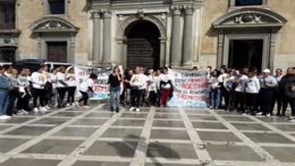 Granada.- Tribunales.- Condenado a 17 años de prisión el acusado de asesinar de un tiro a su sobrino en Cartuja Granada.- Tribunales.- Condenado a 17 años de prisión el acusado de asesinar de un tiro a su sobrino en Cartuja