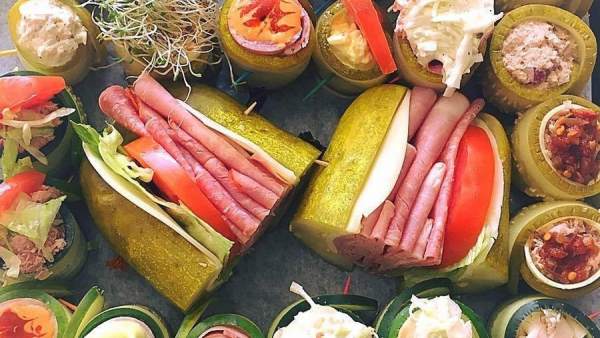 Bocatas con pepinillos en vez de pan Bocatas con pepinillos en vez de pan