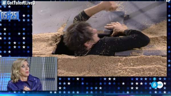 Truco de escapismo de Alfred, en 'Got Talent'. Truco de escapismo de Alfred, en 'Got Talent'.
