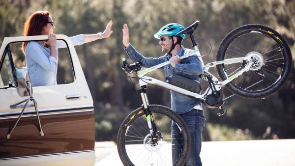 ¿Sabes cómo llevar las bicis en el coche de forma segura y legal? ¿Sabes cómo llevar las bicis en el coche de forma segura y legal?