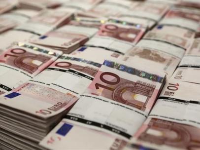 La deuda pública suma 2.196 millones en agosto y llega a 1,2 billones
