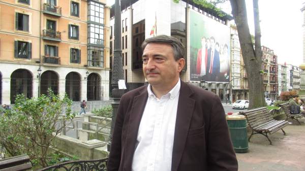 PNV ganaría nel País Vascu al llograr seis escaños, ún más, y Podemos perdería trés diputaos y la primer posición PNV ganaría nel País Vascu al llograr seis escaños, ún más, y Podemos perdería trés diputaos y la primer posición