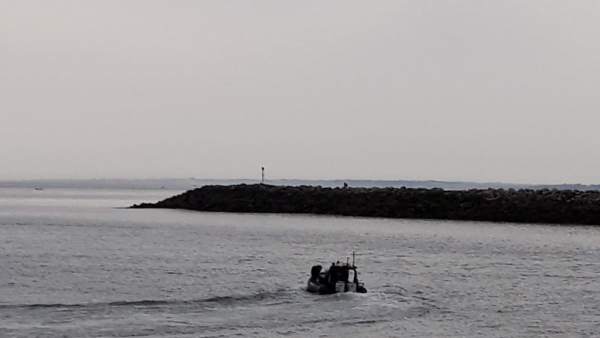 Reanudan la búsqueda del pescador desaparecido en la zona de rocas de Jaizkibel, en Hondarribia (Gipuzkoa) Reanudan la búsqueda del pescador desaparecido en la zona de rocas de Jaizkibel, en Hondarribia (Gipuzkoa)