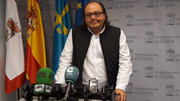 MARIO SUÁREZ DEL FUEYO, PORTAVOZ XIXÓN SÍ PUEDE EN EL AYUNTAMIENTO DE GIJÓN MARIO SUÁREZ DEL FUEYO, PORTAVOZ XIXÓN SÍ PUEDE EN EL AYUNTAMIENTO DE GIJÓN