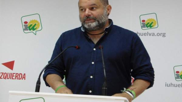 El coordinador provincial de IULV-CA en Huelva, Rafael Sánchez Rufo. El coordinador provincial de IULV-CA en Huelva, Rafael Sánchez Rufo.