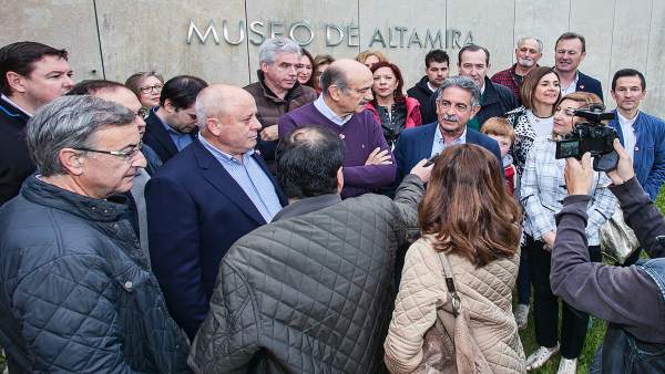 28A.- El PRC Reivindica La Construcción Inmediata Del Centro De Arte Rupestre De La UNESCO En Santillana 28A.- El PRC Reivindica La Construcción Inmediata Del Centro De Arte Rupestre De La UNESCO En Santillana
