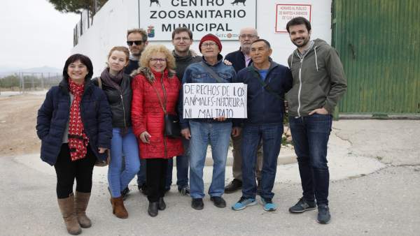 28A.- Unidas Podemos Plantea Rebajar El IVA Veterinario Del 21% Al 10% Y Consultar En Referéndum Sobre La Tauromaquia 28A.- Unidas Podemos Plantea Rebajar El IVA Veterinario Del 21% Al 10% Y Consultar En Referéndum Sobre La Tauromaquia