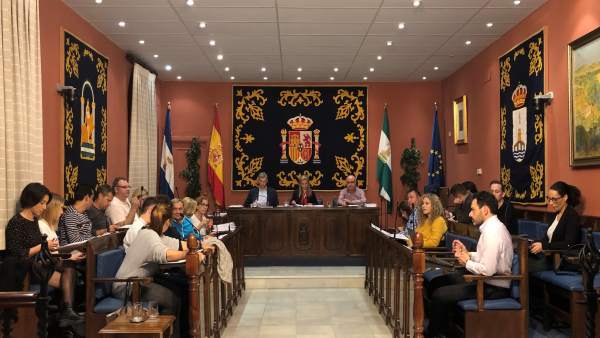 Sevilla.- IU/AA critica el 'viraje a la derecha más rancia' y la falta de 'escrúpulos' de su exportavoz sumado a Cs Sevilla.- IU/AA critica el 'viraje a la derecha más rancia' y la falta de 'escrúpulos' de su exportavoz sumado a Cs