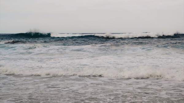 El puerto de Sagunto se cierra al tráfico marítimo por las malas condiciones meteorológicas El puerto de Sagunto se cierra al tráfico marítimo por las malas condiciones meteorológicas