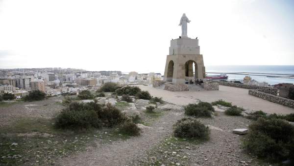 Monumento al Sagrado Corazón, en el cerro de San Cristóbal Monumento al Sagrado Corazón, en el cerro de San Cristóbal
