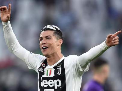 Cristiano Ronaldo celebra el título de liga con la Juventus.