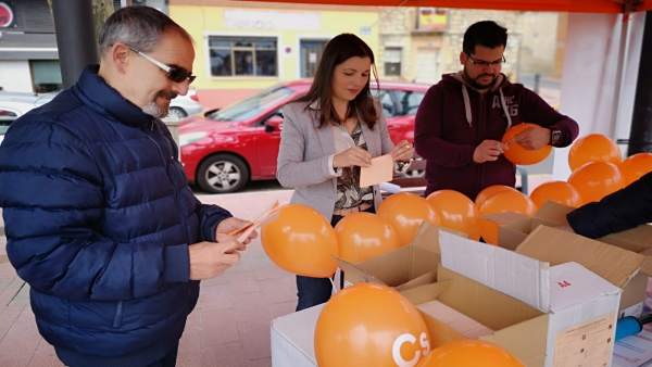 Mayo (Cs) apuesta por una plan de natalidad 'de verdad' frente a los 'parches' promovidos por PP y PSOE Mayo (Cs) apuesta por una plan de natalidad 'de verdad' frente a los 'parches' promovidos por PP y PSOE